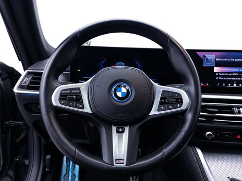 Used 2024 BMW i4 eDrive40 w/ M Sport Package RWD image 36