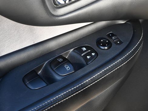 Used 2021 Nissan Murano SV w/ SV Special Edition Package image 30