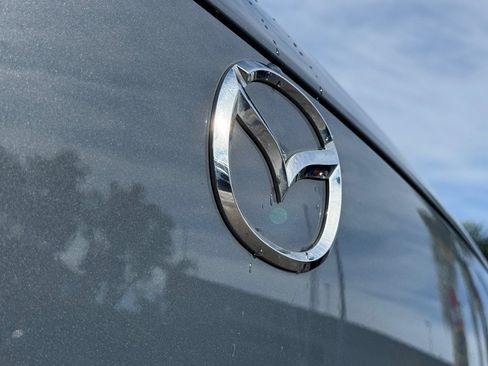 Used 2024 MAZDA CX-50 AWD 2.5 S w/ Premium Package image 16