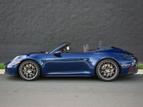 Certified 2025 Porsche 911 Carrera S image 2