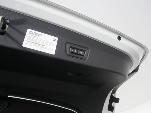 Used 2025 BMW i4 xDrive40i w/ M Sport Package image 18