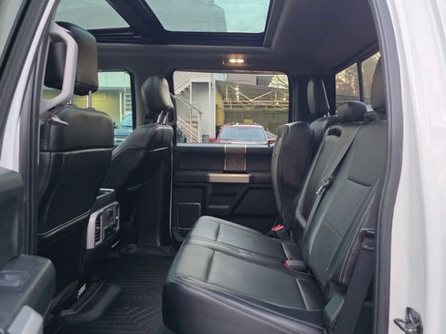 Used 2018 Ford F250 Lariat w/ Lariat Ultimate Package AWD/4WD image 29