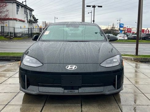 Used 2024 Hyundai Ioniq 6 SE image 4