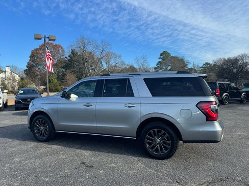 Used 2020 Ford Expedition Max Limited image 3