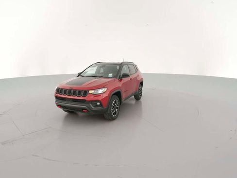 New 2026 Jeep Compass Trailhawk image 3