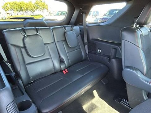 Certified 2025 Ford Explorer ST image 14