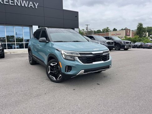 Used 2024 Kia Seltos SX AWD/4WD image 1