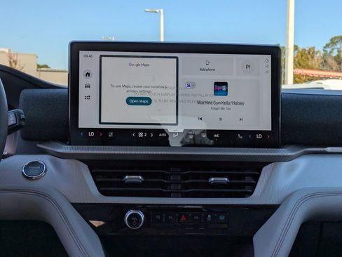 New 2026 Ford Explorer Active w/ Active Comfort Package image 20