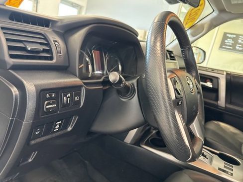 Used 2021 Toyota 4Runner Limited image 21