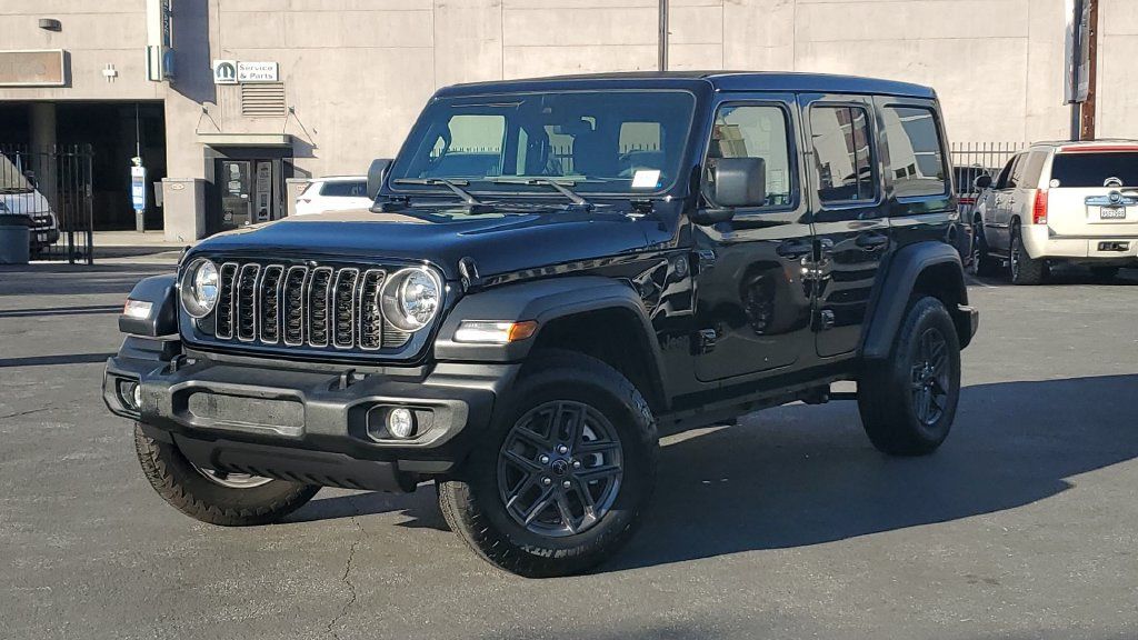 Used 2024 Jeep Wrangler Unlimited Sport AWD/4WD image 32