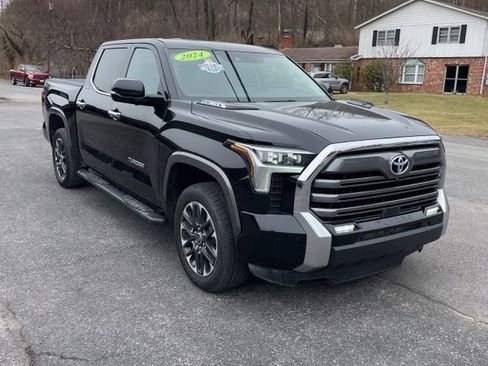 Used 2024 Toyota Tundra Limited image 7
