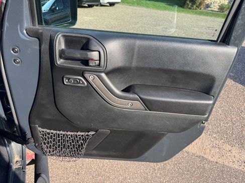 Used 2016 Jeep Wrangler Unlimited Sport w/ Quick Order Package 24S image 29