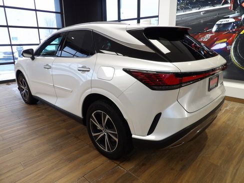 Used 2024 Lexus RX 350 Premium image 8