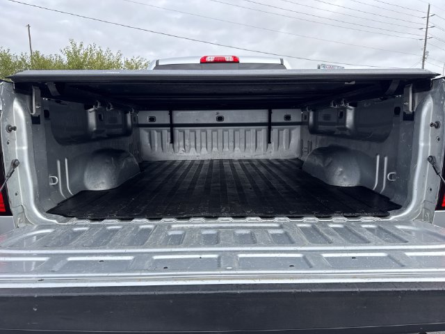 Used 2019 GMC Sierra 2500 SLT w/ Duramax Plus Package AWD/4WD image 23