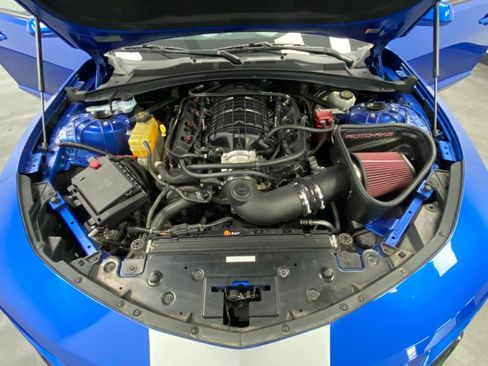 Used 2016 Chevrolet Camaro SS image 40