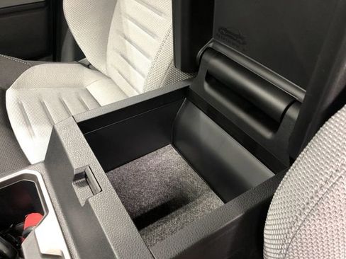 Used 2025 Toyota 4Runner TRD Off-Road image 27