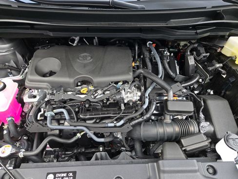Certified 2026 Toyota Sienna XLE FWD image 29