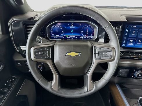 Used 2024 Chevrolet Silverado 1500 High Country w/ High Country Premium Package image 11