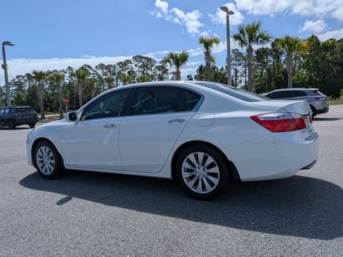 Used 2015 Honda Accord EX image 6
