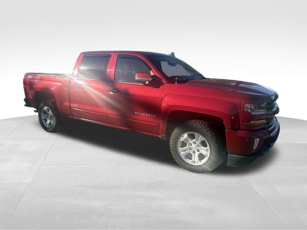 Used 2018 Chevrolet Silverado 1500 LT w/ All Star Edition AWD/4WD image 3