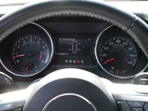 Used 2015 Ford Mustang Convertible w/ Equipment Group 051A image 21