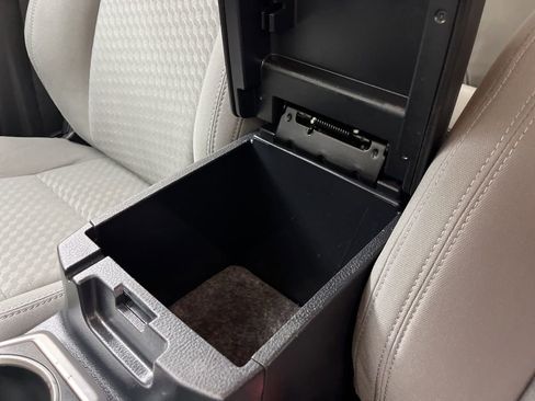 Used 2021 Toyota Tacoma SR5 image 27