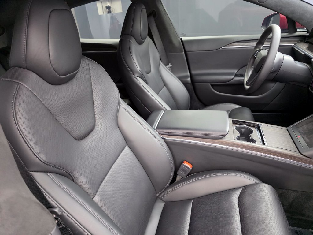 Used 2023 Tesla Model S Standard Range AWD/4WD image 27