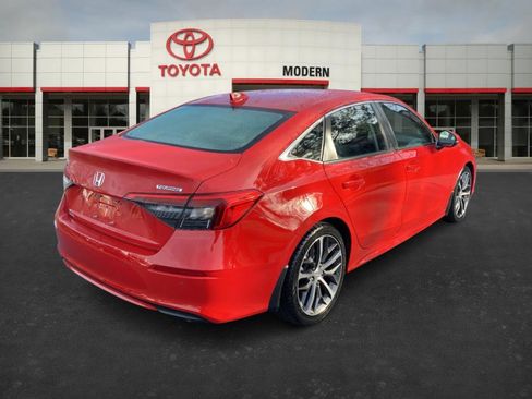 Used 2023 Honda Civic Touring image 5