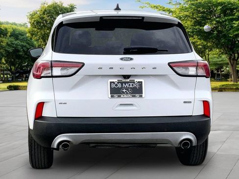 Used 2022 Ford Escape SE FWD image 5