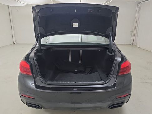 Used 2019 BMW M550i xDrive AWD/4WD image 29