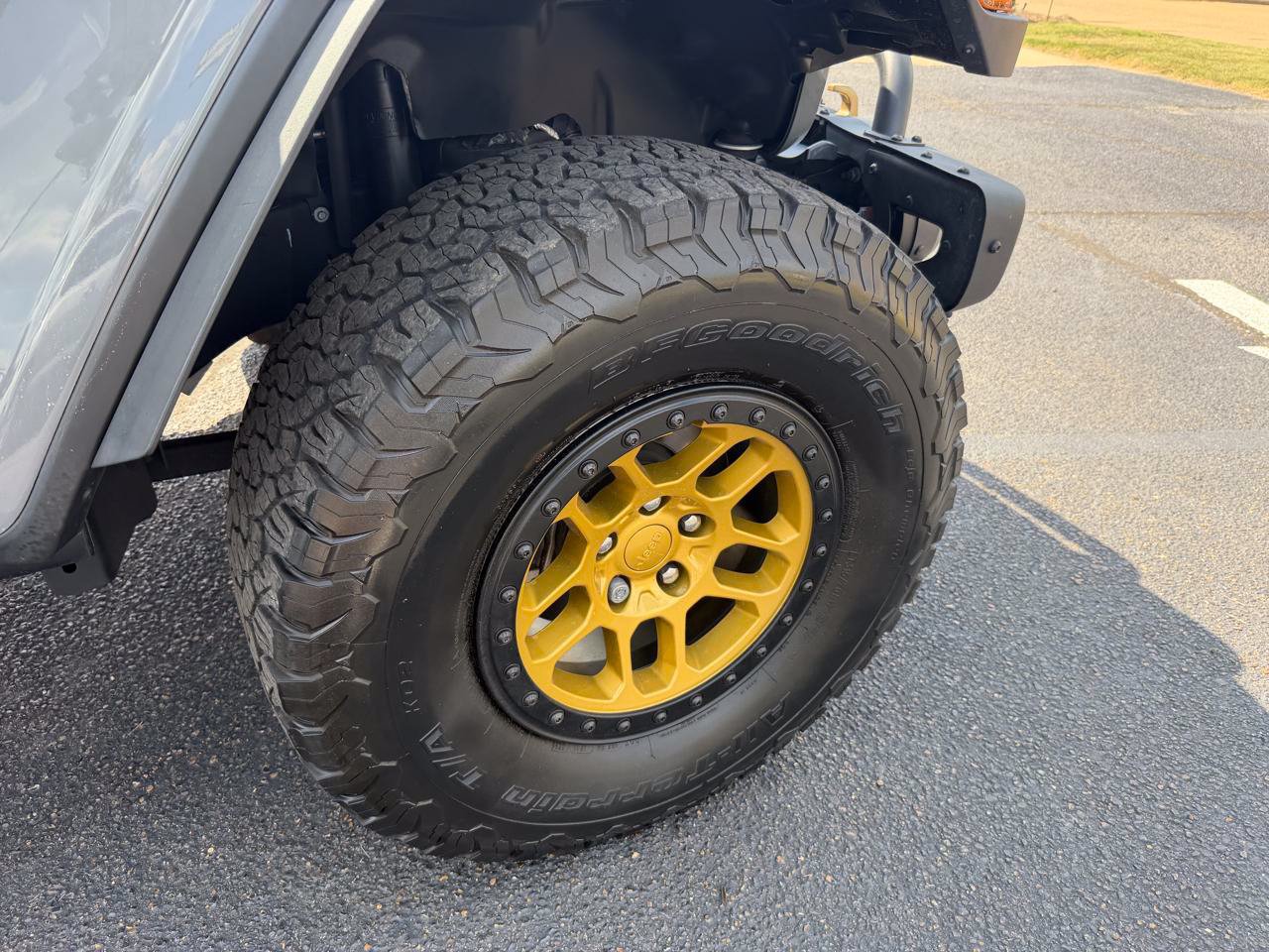 Used 2023 Jeep Wrangler Unlimited Rubicon 392 w/ Xtreme Recon 35" Tire Package AWD/4WD image 10