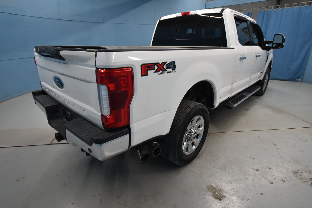 Used 2019 Ford F250 Lariat w/ Lariat Ultimate Package AWD/4WD image 40