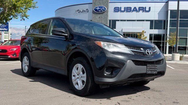 Used 2013 Toyota RAV4 LE AWD/4WD image 1