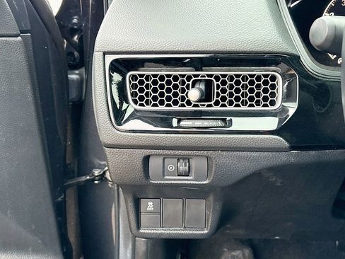 Used 2025 Honda Civic Sport image 10