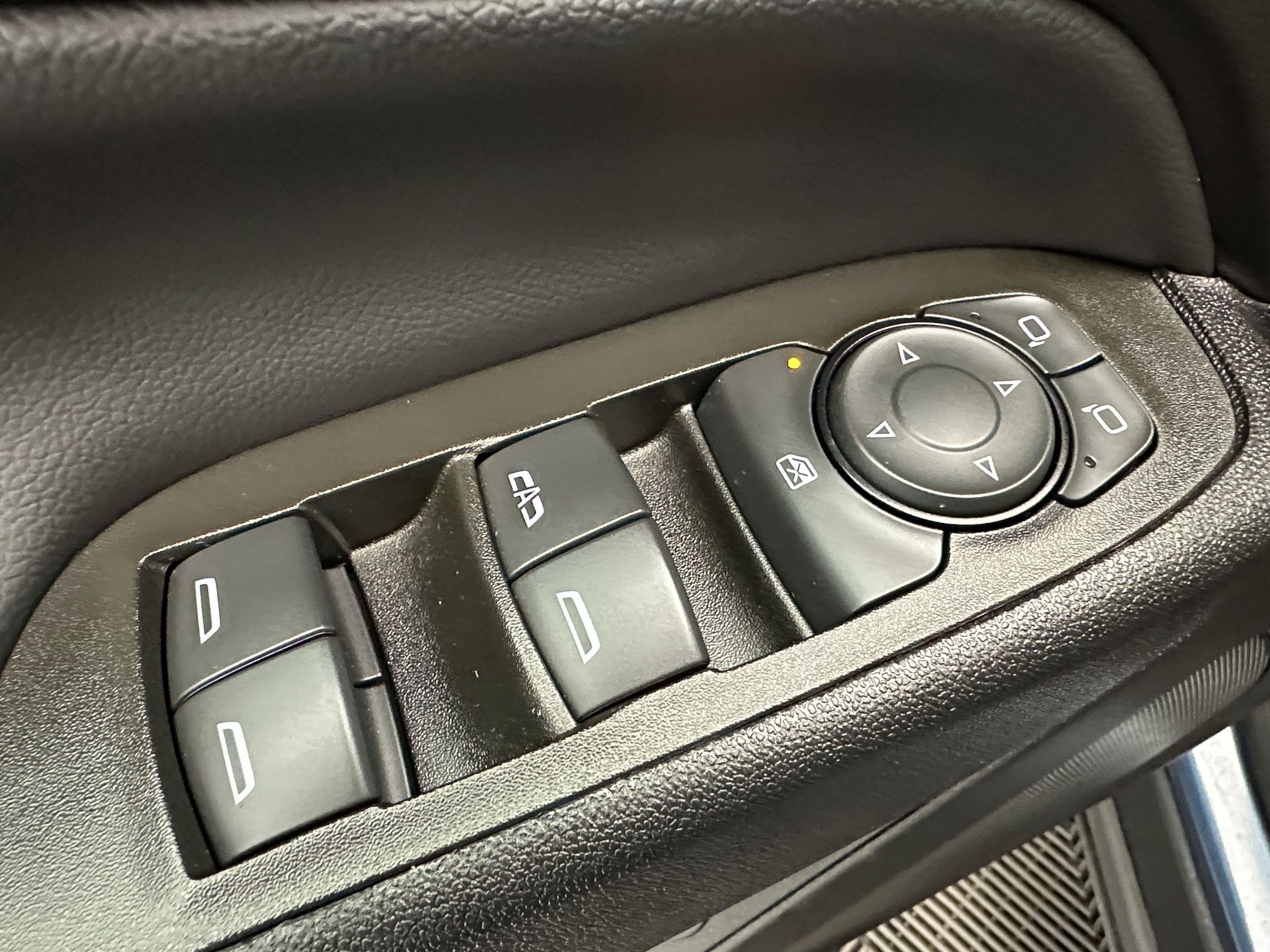 Certified 2024 Chevrolet Equinox LT AWD/4WD image 13
