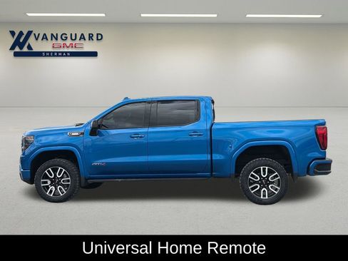Used 2023 GMC Sierra 1500 AT4 w/ AT4 Premium Package AWD/4WD image 4