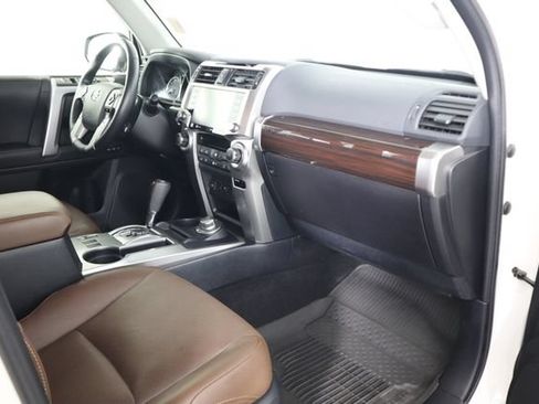 Used 2023 Toyota 4Runner Limited AWD/4WD image 62