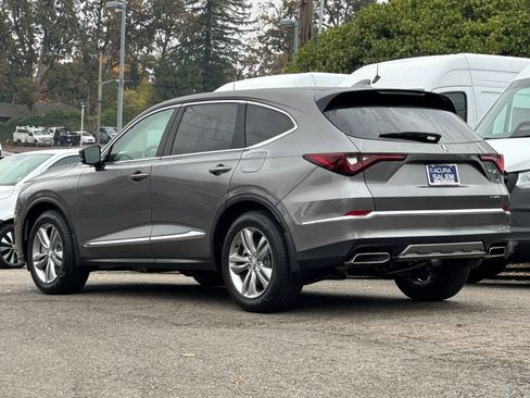 New 2026 Acura MDX SH-AWD image 5