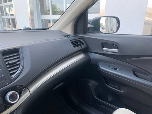 Used 2016 Honda CR-V SE image 14