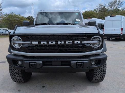 New 2026 Ford Bronco Badlands image 8
