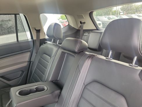 Used 2023 Volkswagen Atlas SEL Premium AWD/4WD image 12