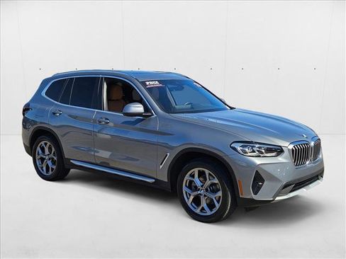 Used 2023 BMW X3 sDrive30i w/ Premium Package image 3