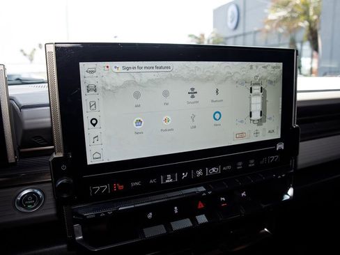 Used 2024 GMC Hummer EV 2X AWD/4WD image 35