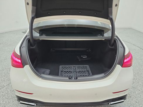 Used 2023 Mercedes-Benz C 300 Sedan image 16