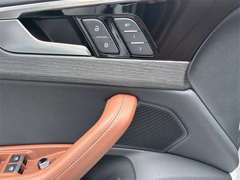 Used 2024 Audi A4 2.0T Premium Plus image 16