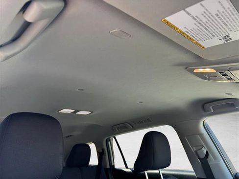 Certified 2025 Toyota Highlander LE image 23