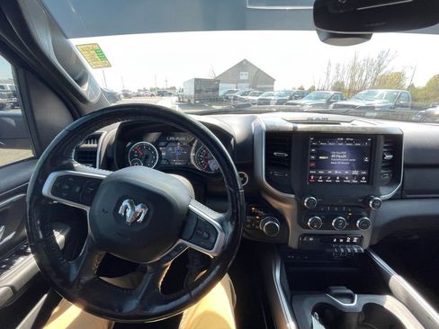 Used 2019 RAM 1500 Big Horn AWD/4WD image 11