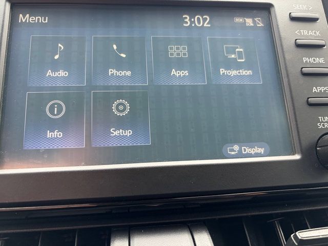 Used 2019 Toyota RAV4 XLE FWD image 18