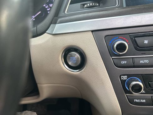 Used 2017 Genesis G80 3.8 w/ Option Group 03 image 37