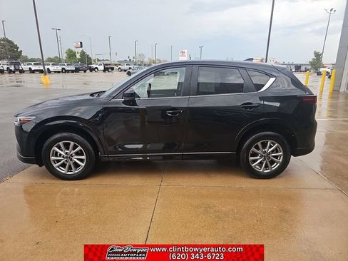 Used 2025 MAZDA CX-5 AWD 2.5 S w/ Preferred Package image 2